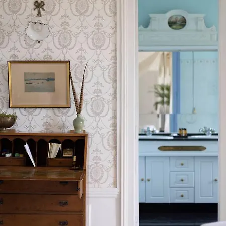 D'hotes Au Chateau Le Bas Bleu, Anais Nin 3* Quesnoy-le-Montant