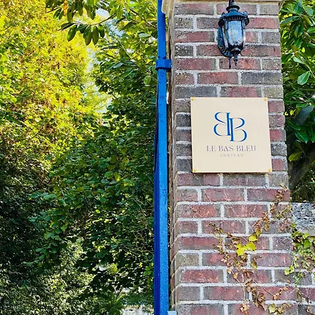 D'hotes Au Chateau Le Bas Bleu, Anais Nin