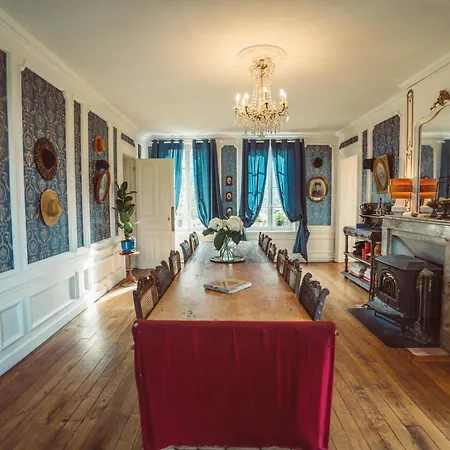 D’hôtes Au Château Le Bas Bleu, Anaïs Nin Couette-café 3*