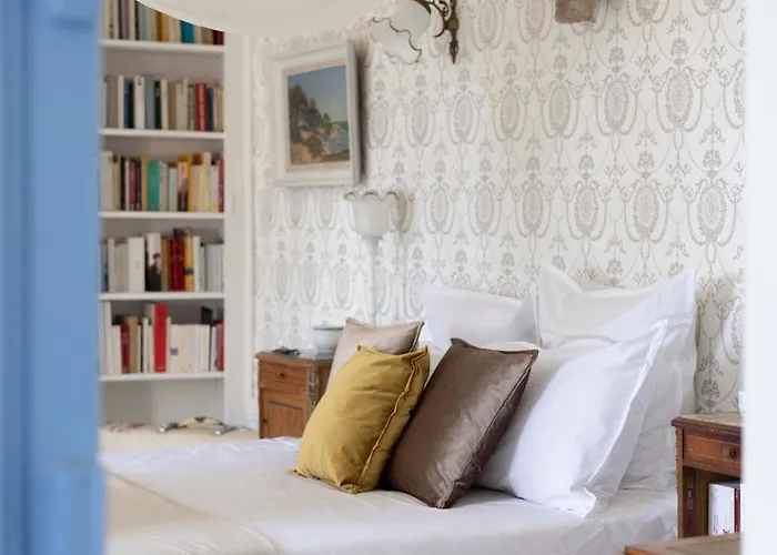 D'hotes Au Chateau Le Bas Bleu, Anais Nin 3*