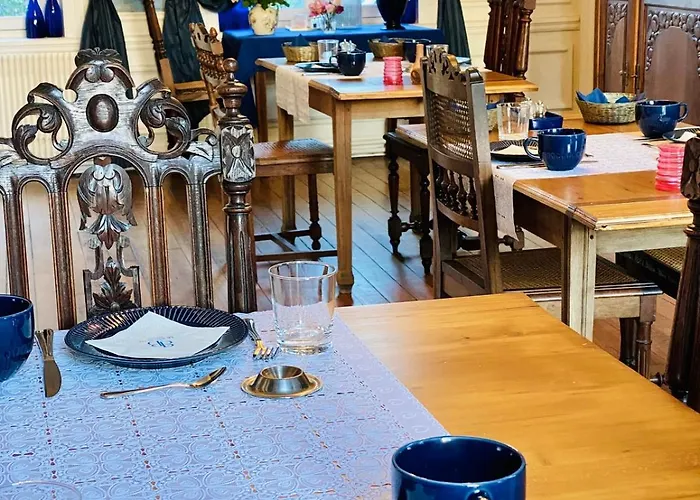 D'hotes Au Chateau Le Bas Bleu, Anais Nin